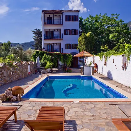 Seranides Boutique 2*