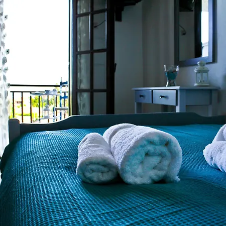 Seranides Boutique 2* Kato Gatzea