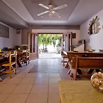 Seranides Boutique Lägenhetshotell