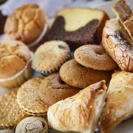 Seranides Boutique 卡托加兹阿