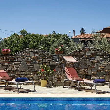 Seranides Boutique 卡托加兹阿